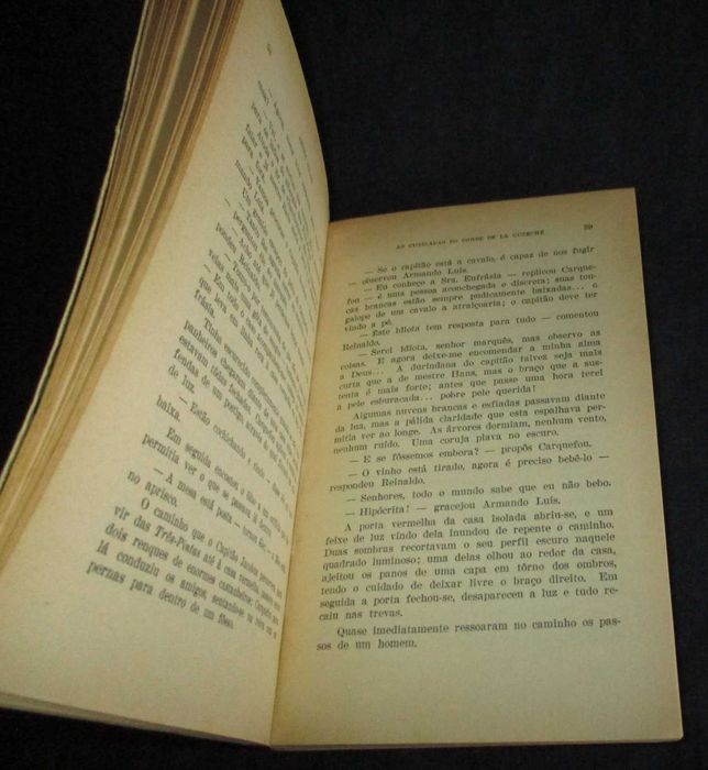 Livros As Cutiladas do Conde De La Guerche Amédée Achard Saraiva