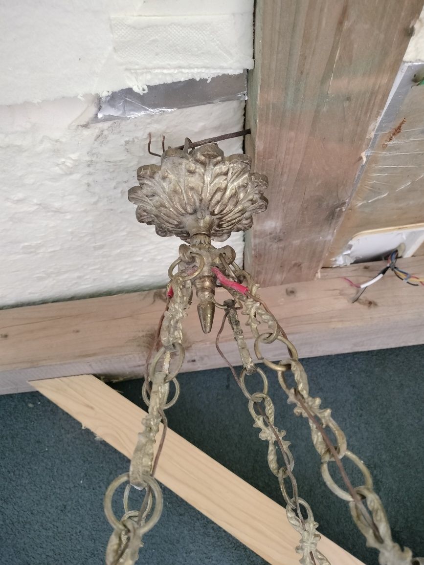 Lampa sufitowa pałacowa