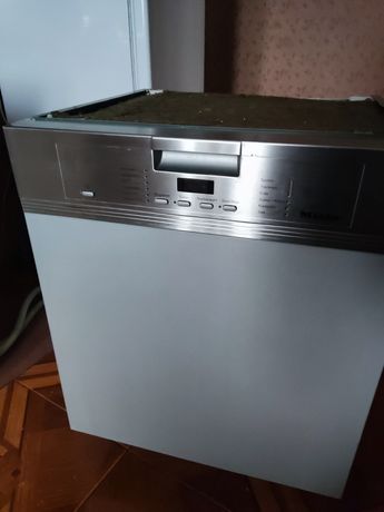 Посудомоечная машина Miele g5100 sci