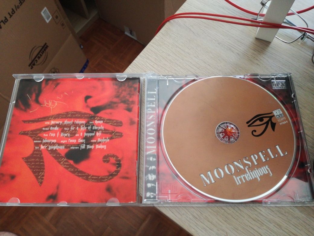 CD Autografado Moonspell Irreligious