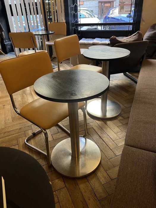 Stoły bar kawiarnia nierdzewne postumenty