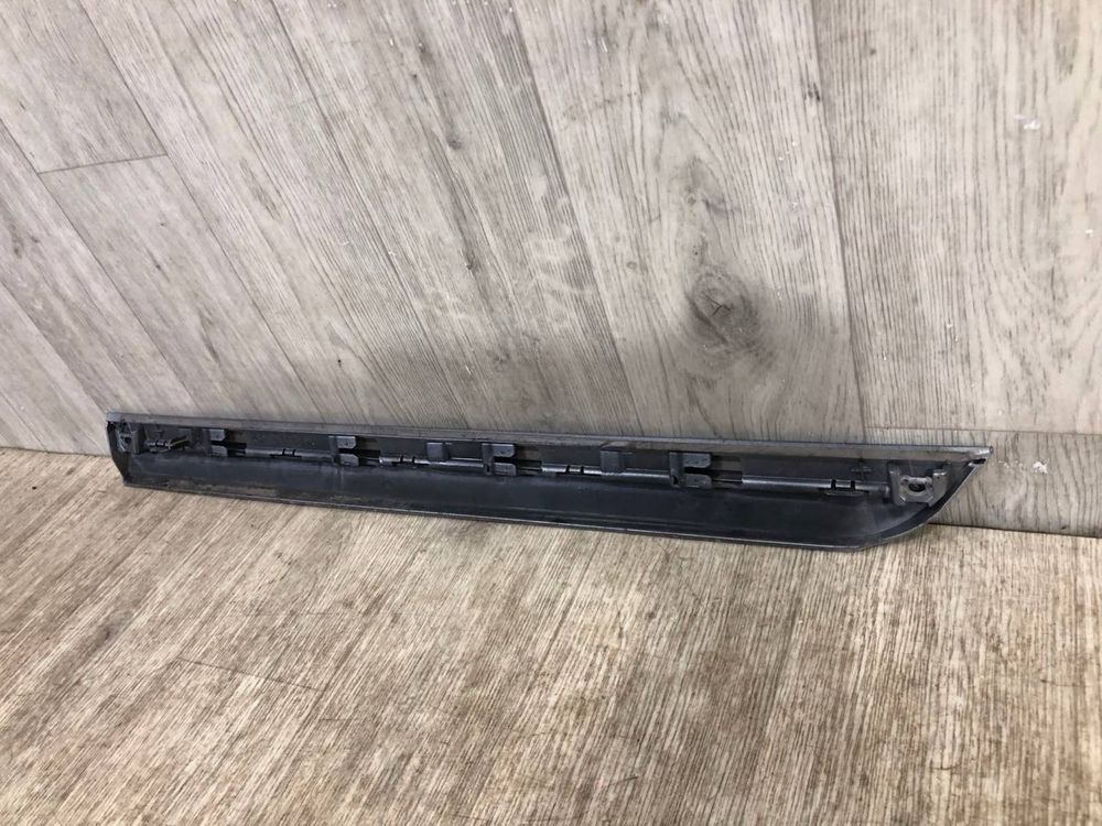 Дверь задняя правая VW Passat B8 / 2014-2019 г. / молдинг двери