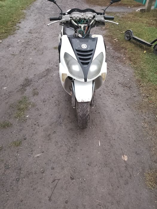 Продам Обміняю скутер 4 т