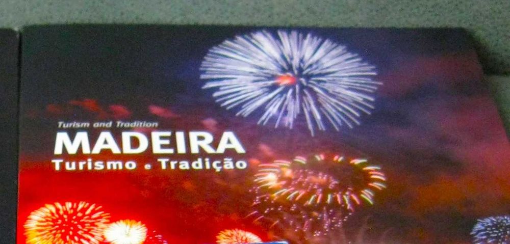 Conjunto de 3 Carteiras Temáticas Madeira s/ Selos