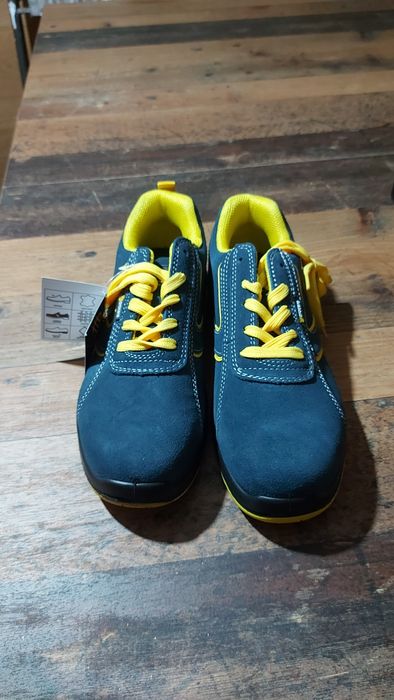 Buty robocze rozmiar 42