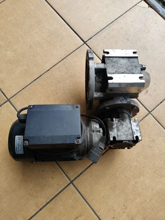 Motoreduktor z silnikiem 0,08kw