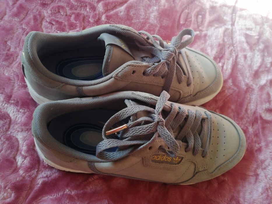 Vendo sapatinhas originais