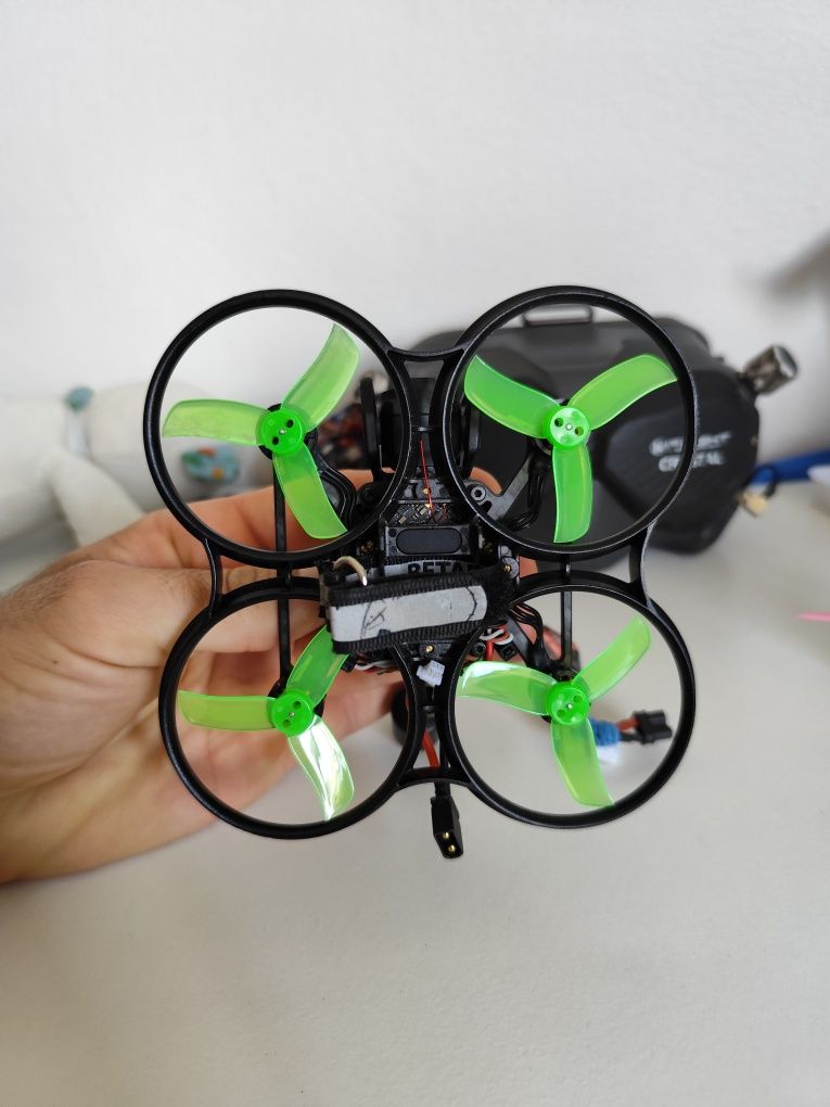Drone fpv betafpv pavo20 elrs