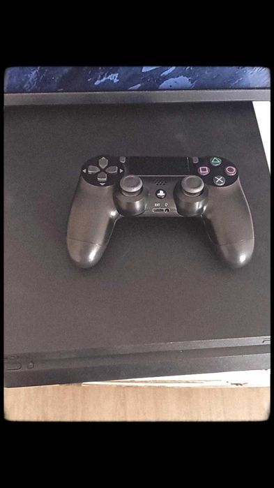 PlayStation 4 como nova