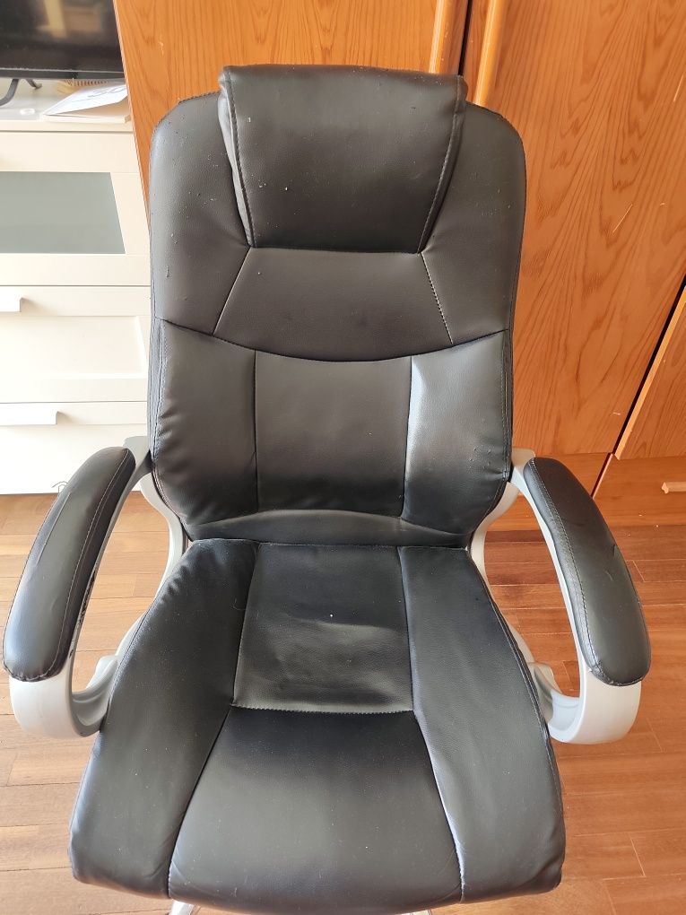 Vendo esta cadeira de escritório