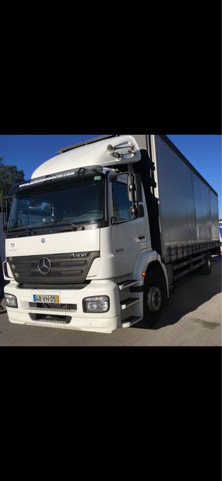 Mercedes Axor camião