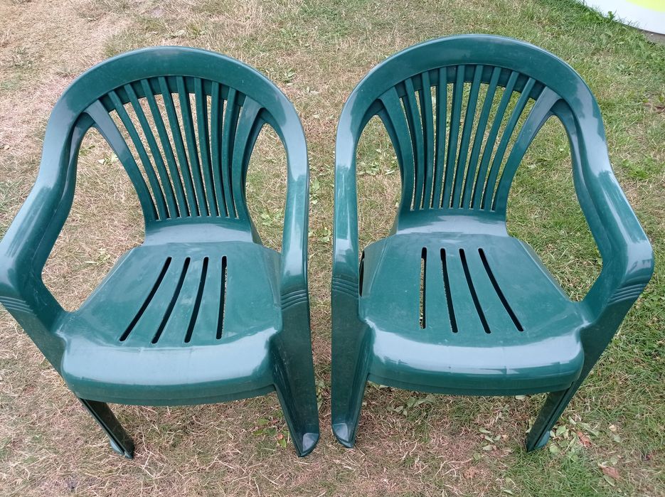 4 krzesła ogrodowe