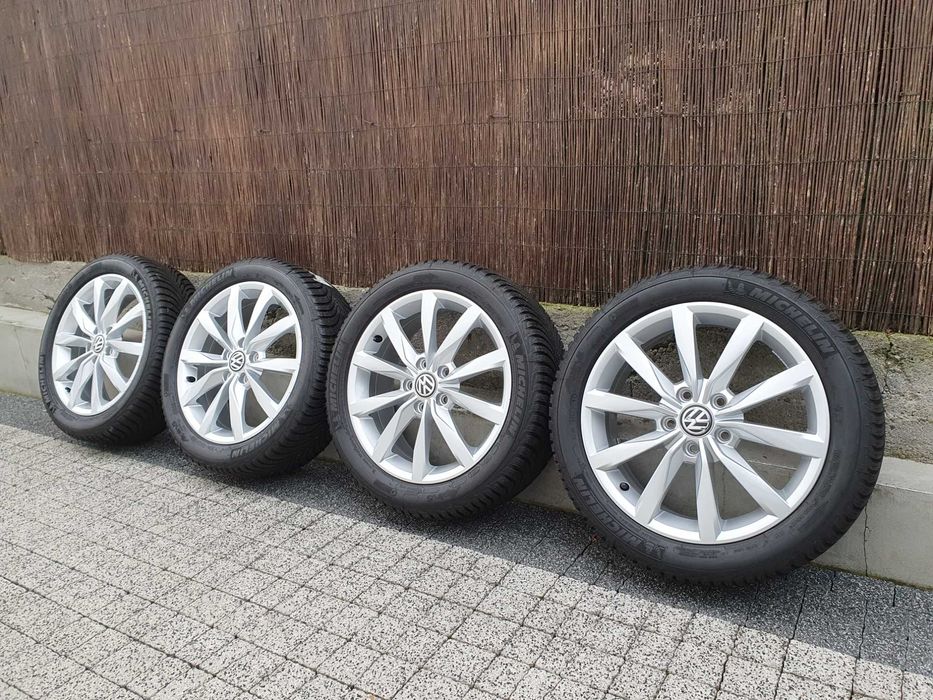 4x Oryginalne koła 17-stki VW Golf 205/50/17 Michelin 8,2mm 2017r.