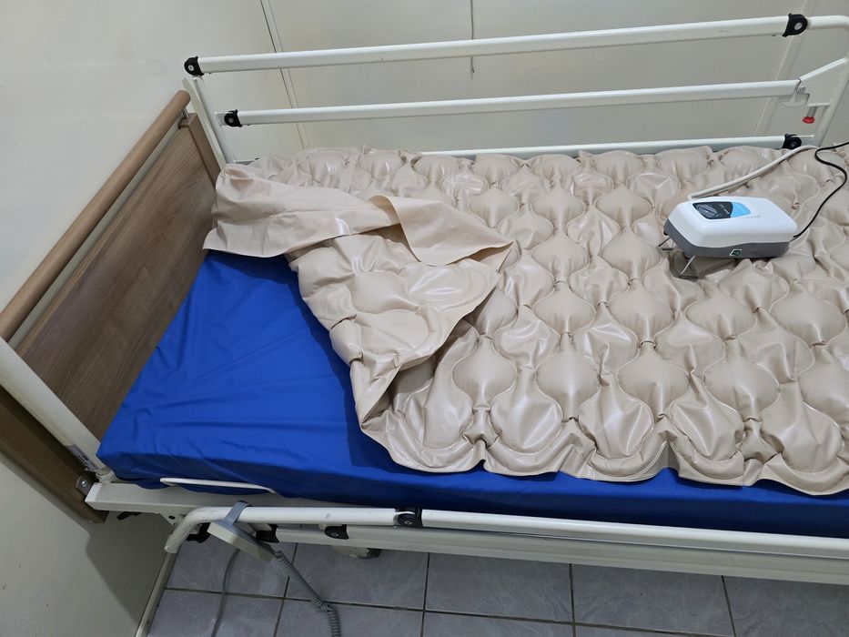 Cama Articulada, Cadeira de rodas