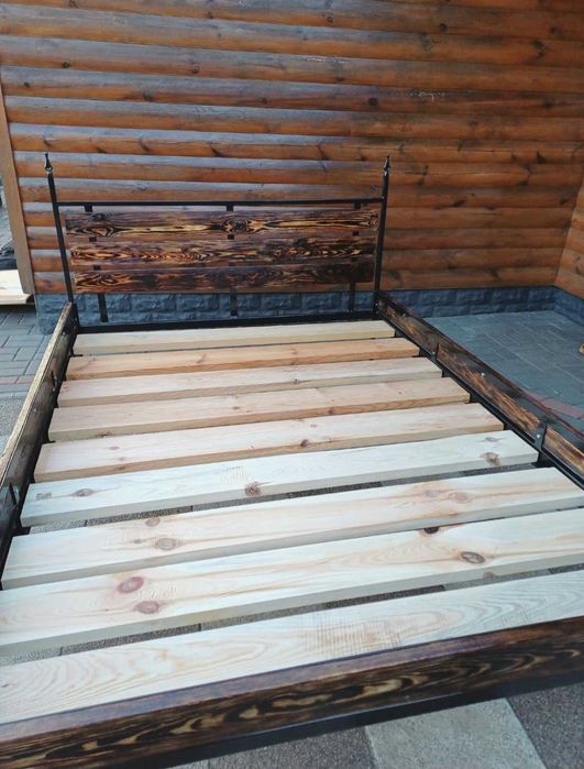 Nowe łóżko drewniane