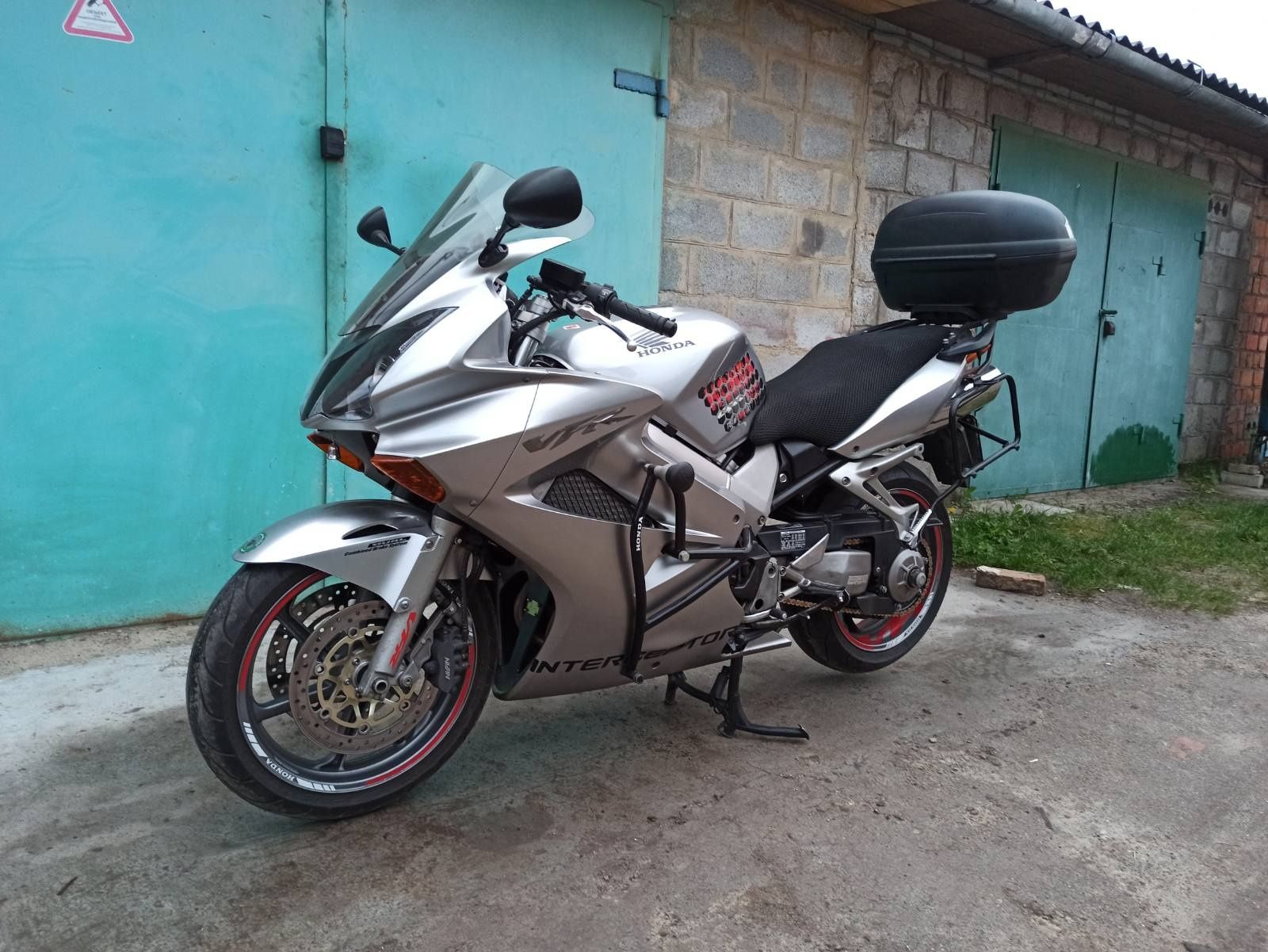 HONDA VFR 800 Interceptor VTEC 2004