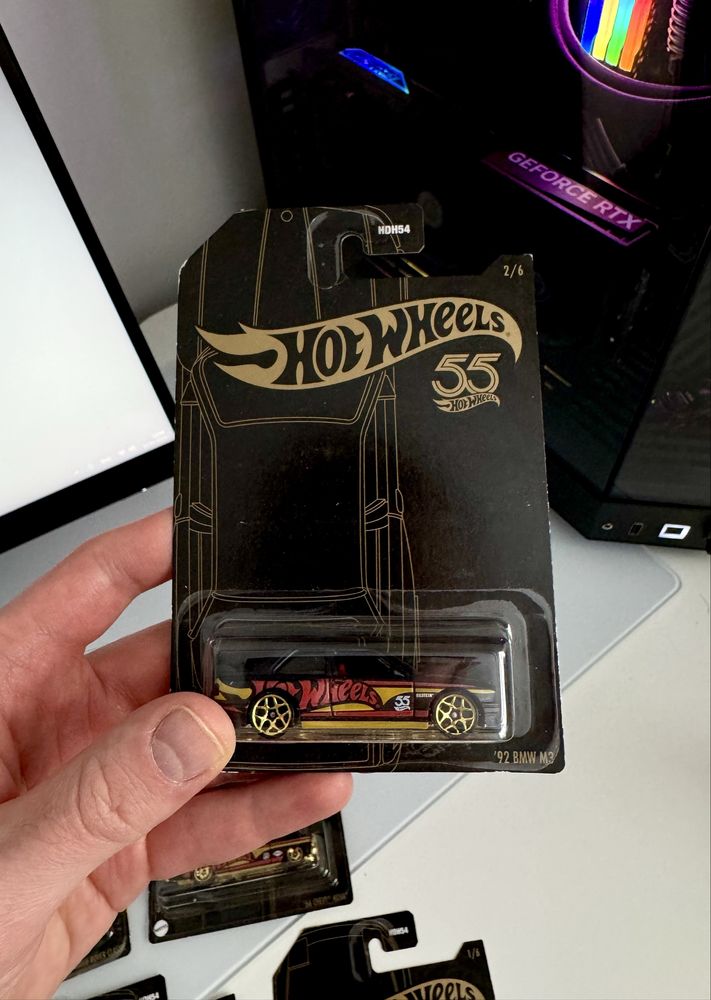 Колекційні машинки Hot Wheels. Hotwheels Хотвилс Хотвілс