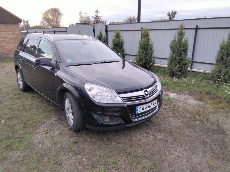 Продам Опель Астра H 2009 року