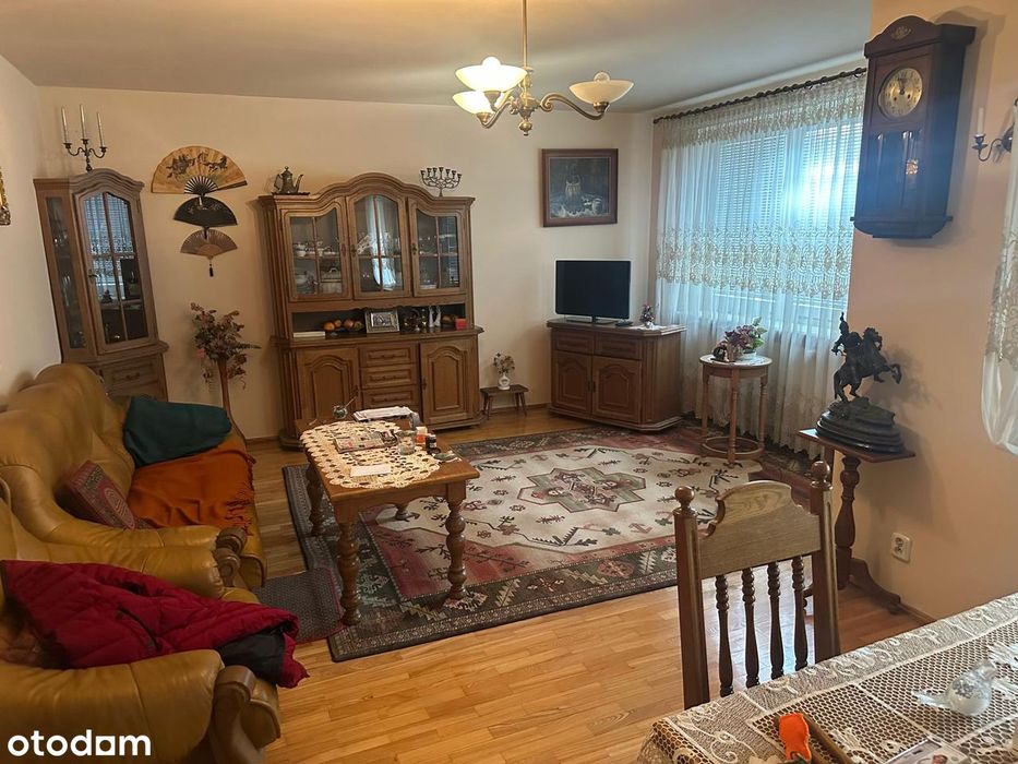 Wykończone z pełnym wyposażeniem * dwa balkony * garaż