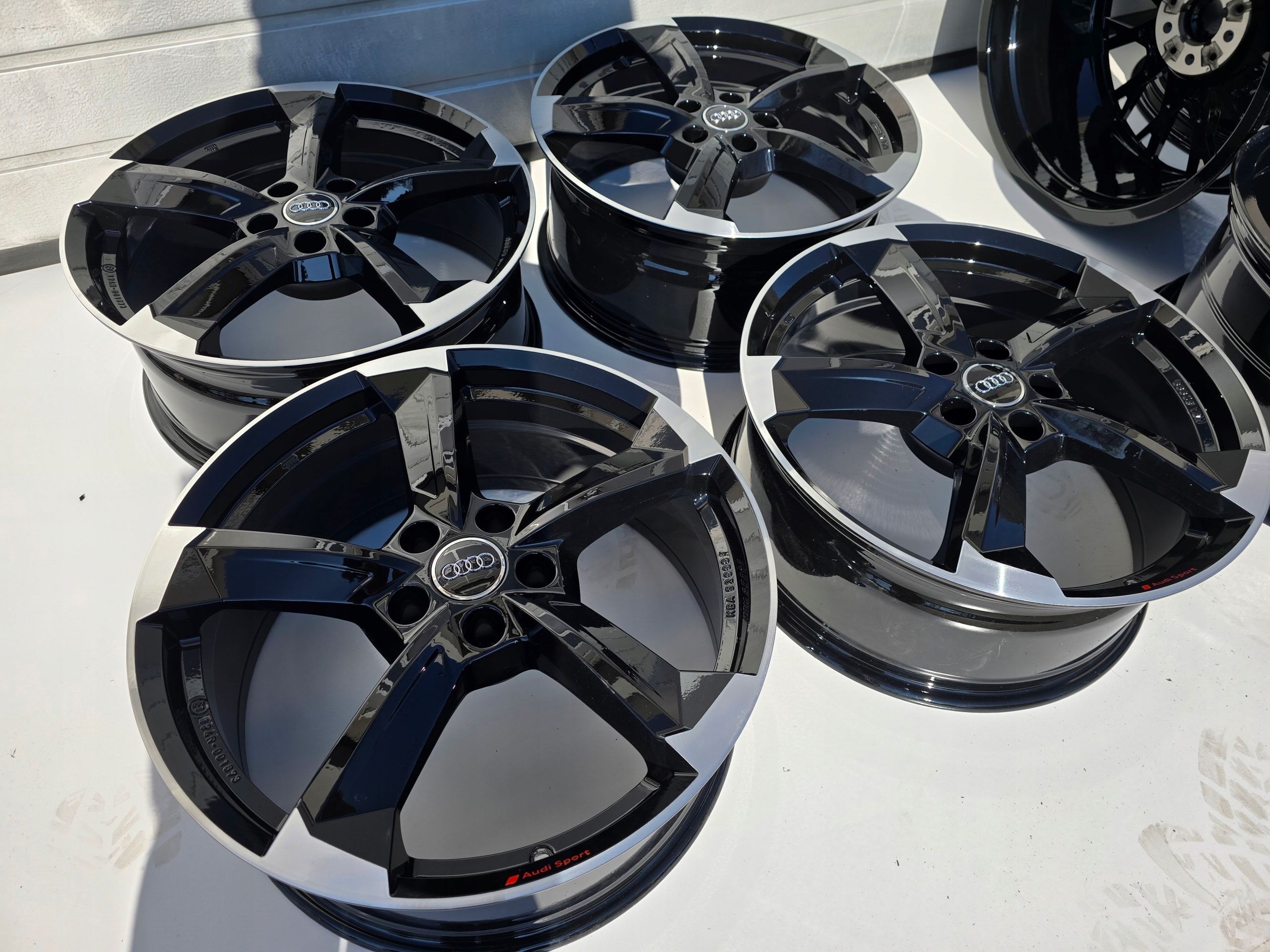 Audi A6 C7 C8 A7 A4 B8 B9 Q5 5x112 19'' ET32 8J 4X