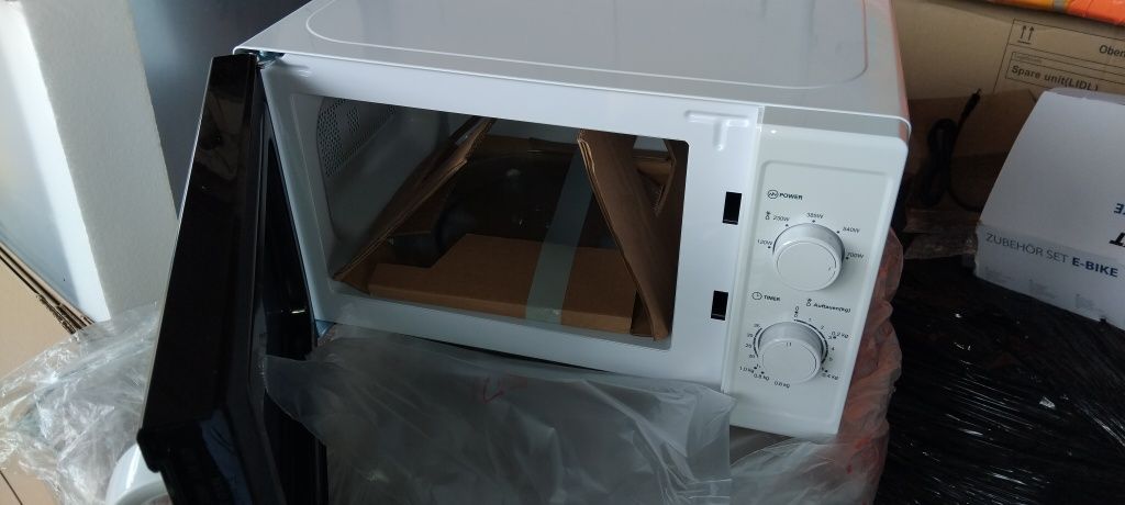 Mikrofala qstar 700w