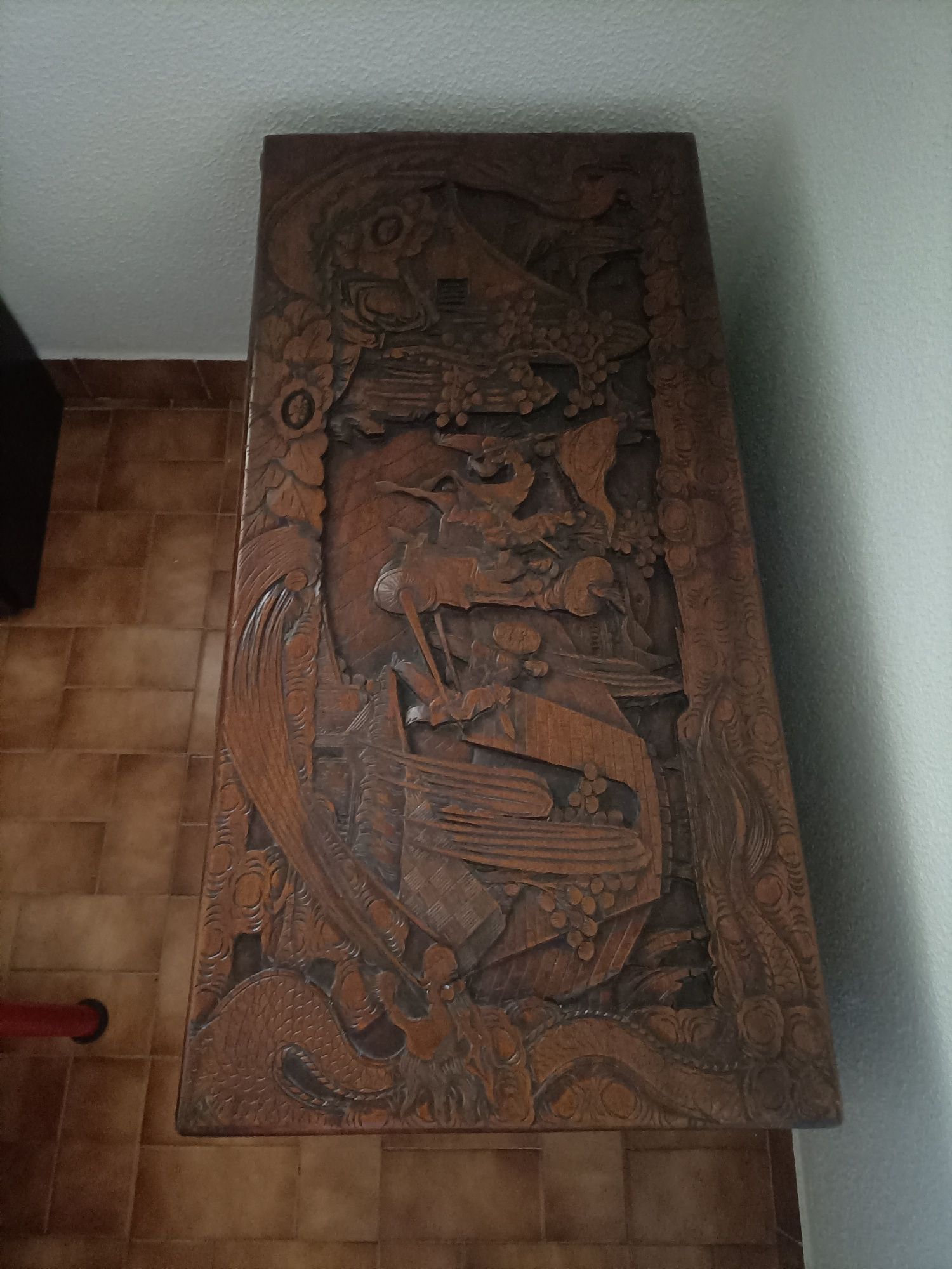 Arca de madeira cânfora
