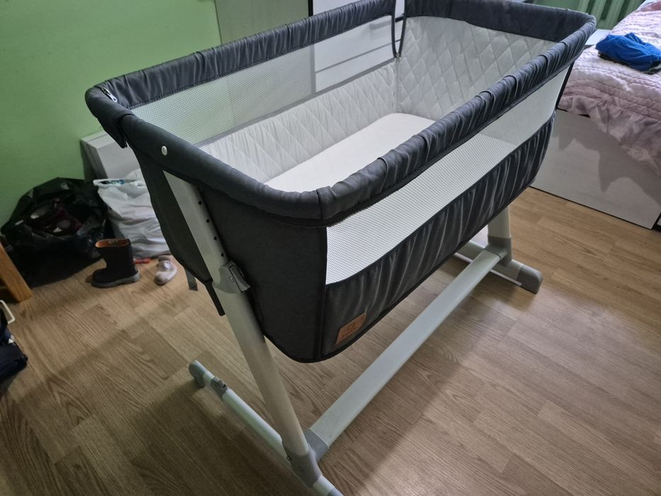 Дитяче мобільне ліжечко Lionelo