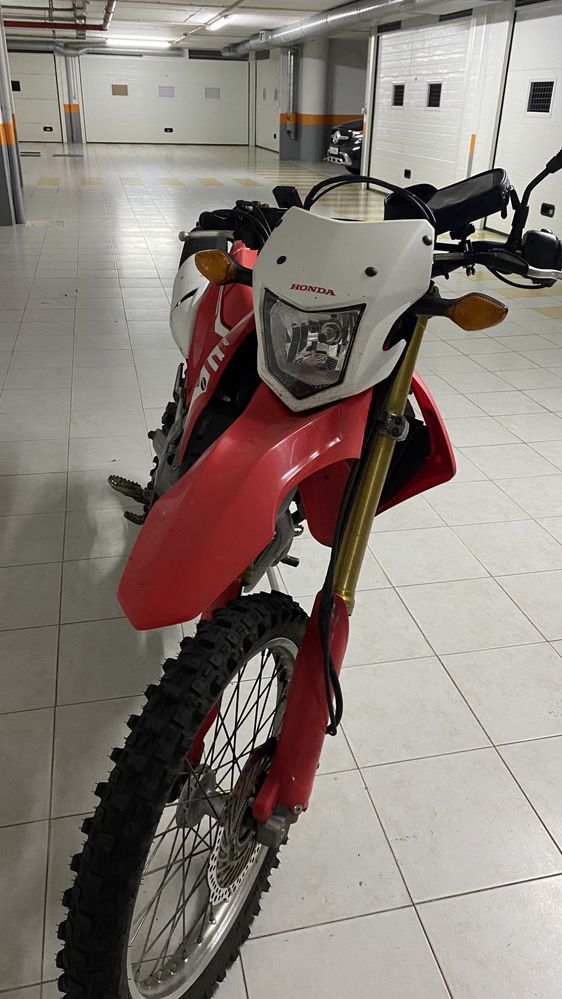 Moto HONDA CRF 250 L