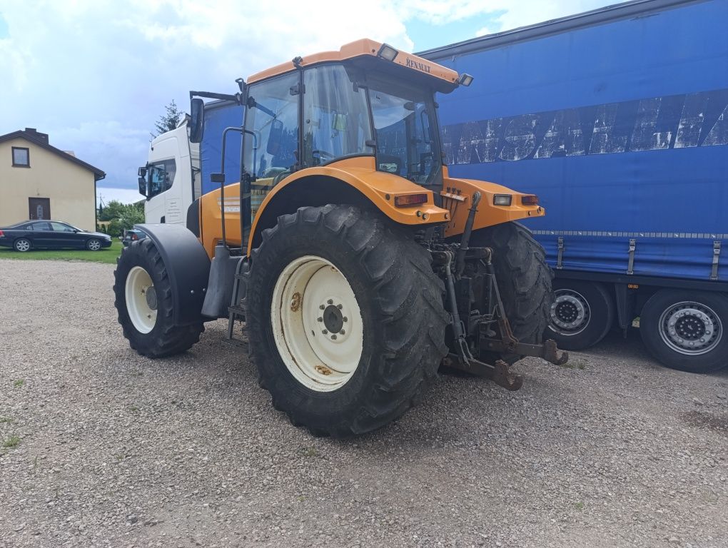 Renault Ares 725 RZ
