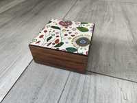 Drewniane pudełko pudełko na biżuterię szkatułka