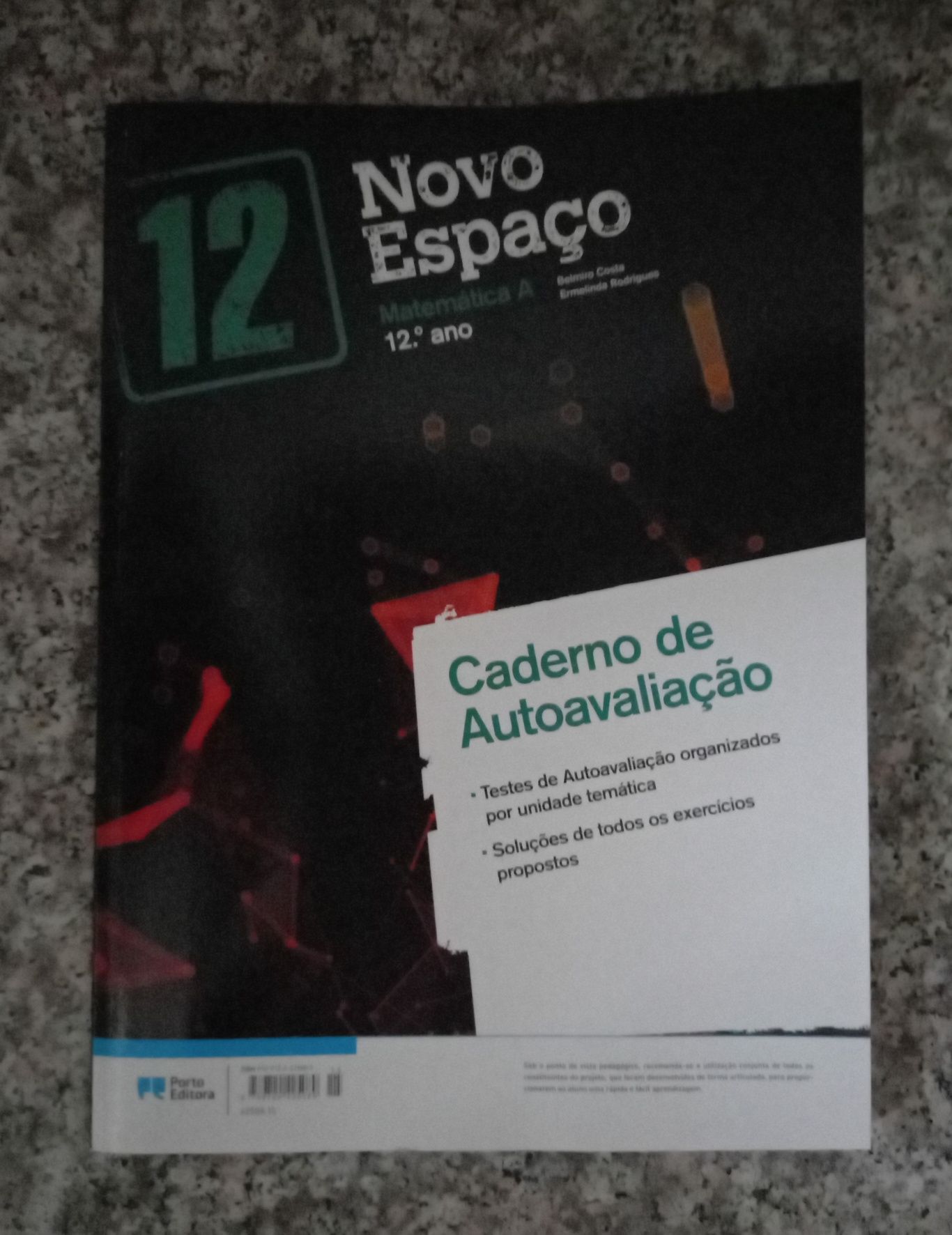 Livros escolares Manuais e Cadernos Atividades / Exercícios 12.º ano (