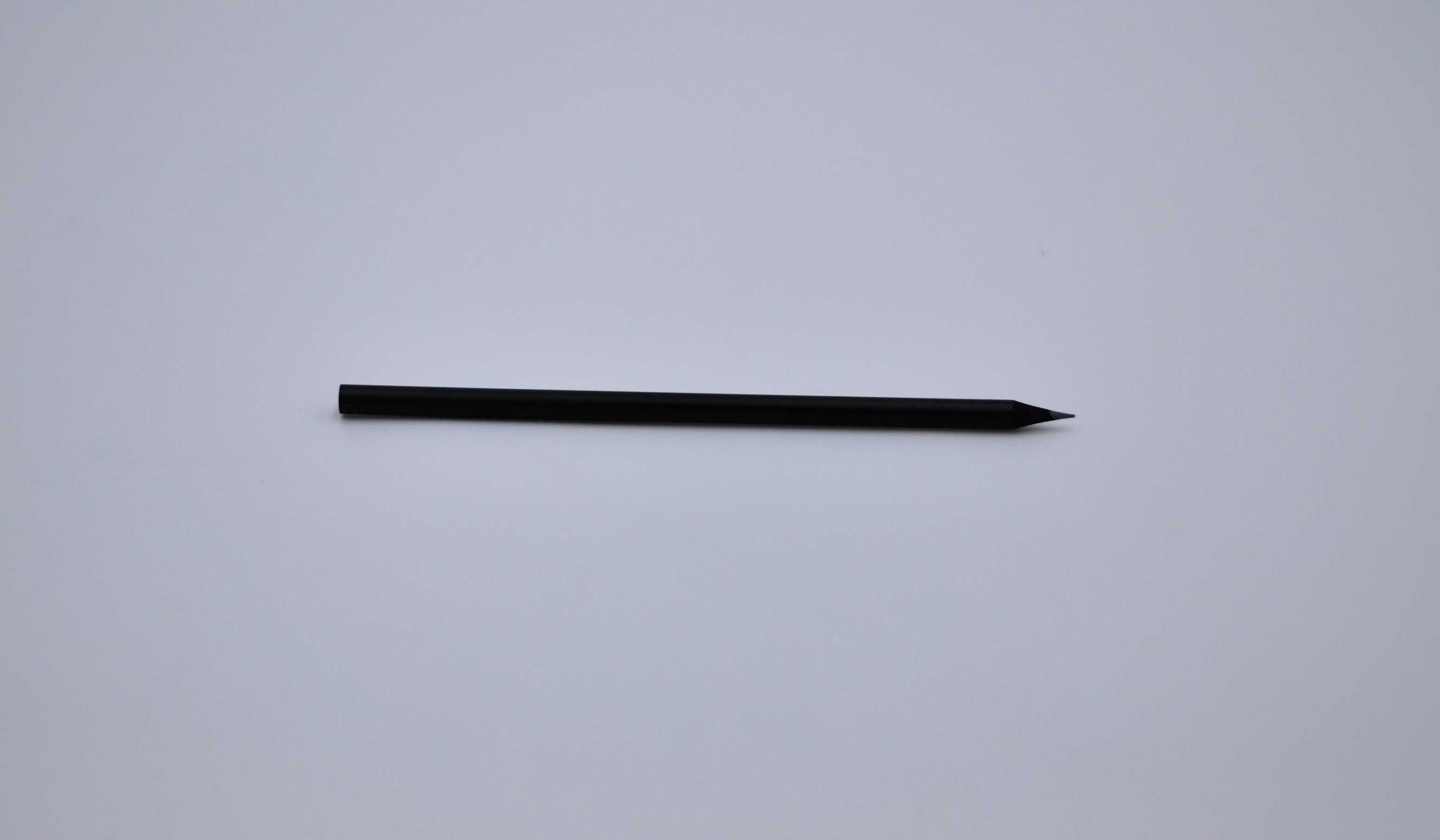 Олівець HB (карандаш) простий з чорного дерева