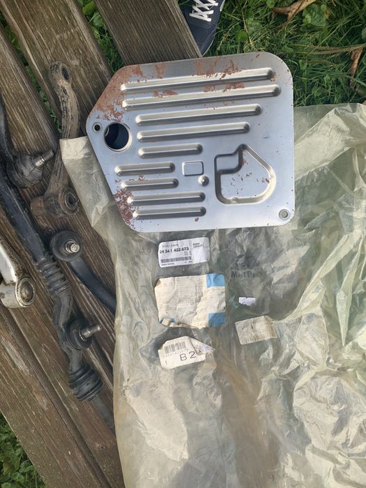 Амортизатор стійка бмв е38