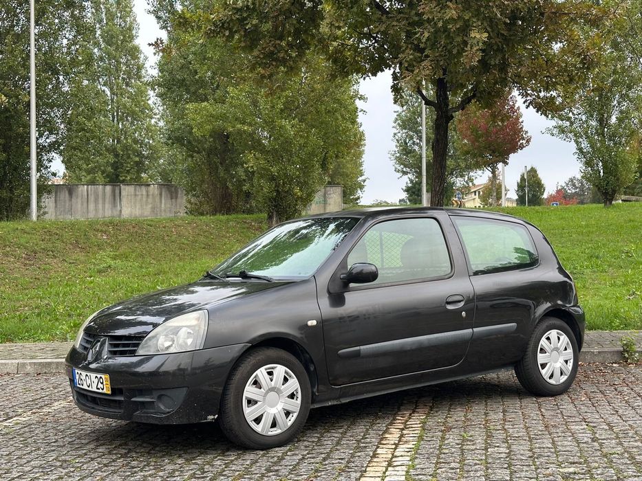 Renault Clio Van 1.5 dci revisoes todas na marca