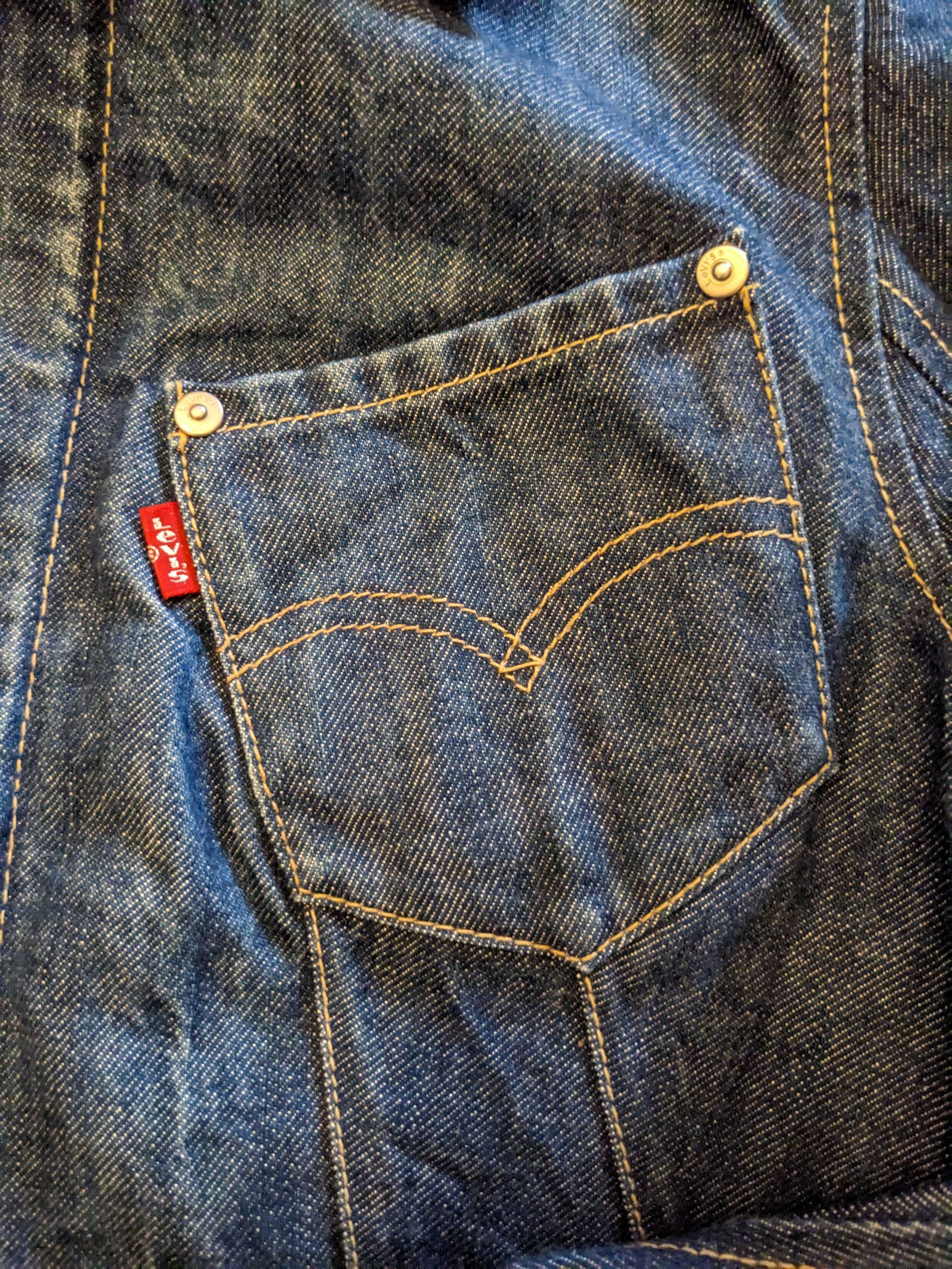 Casaco Levis tamanho XS