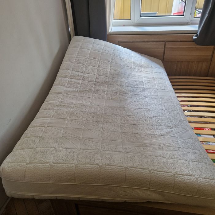 Sprzedam materac 120x200 firmy HILDING