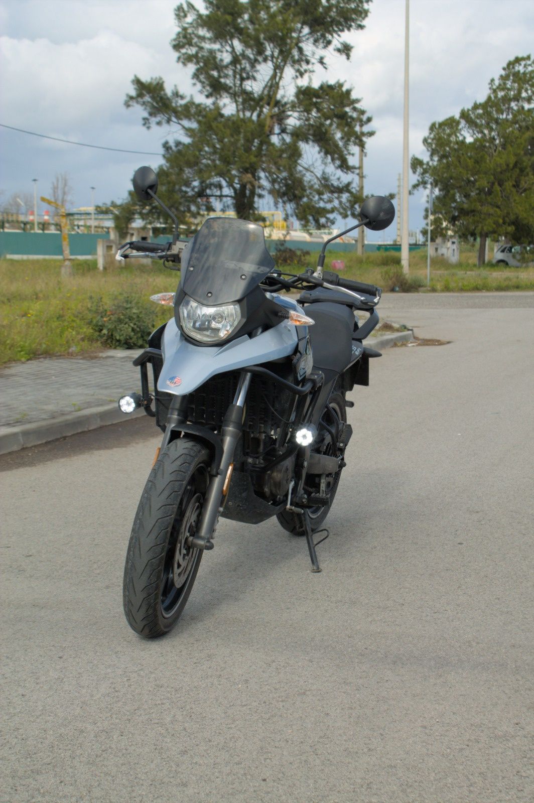 Moto Um DSR Adventure 125