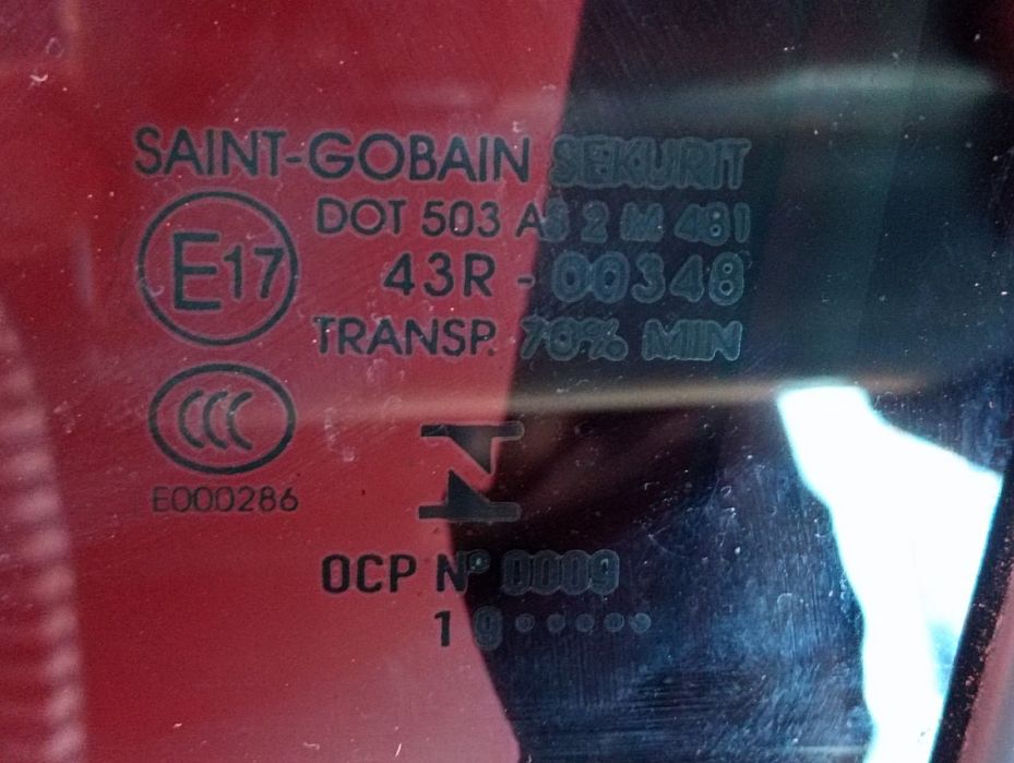 Двері ліві задні Toureg CR 8H P5M двери левая Таурег ЦР Туарег СР