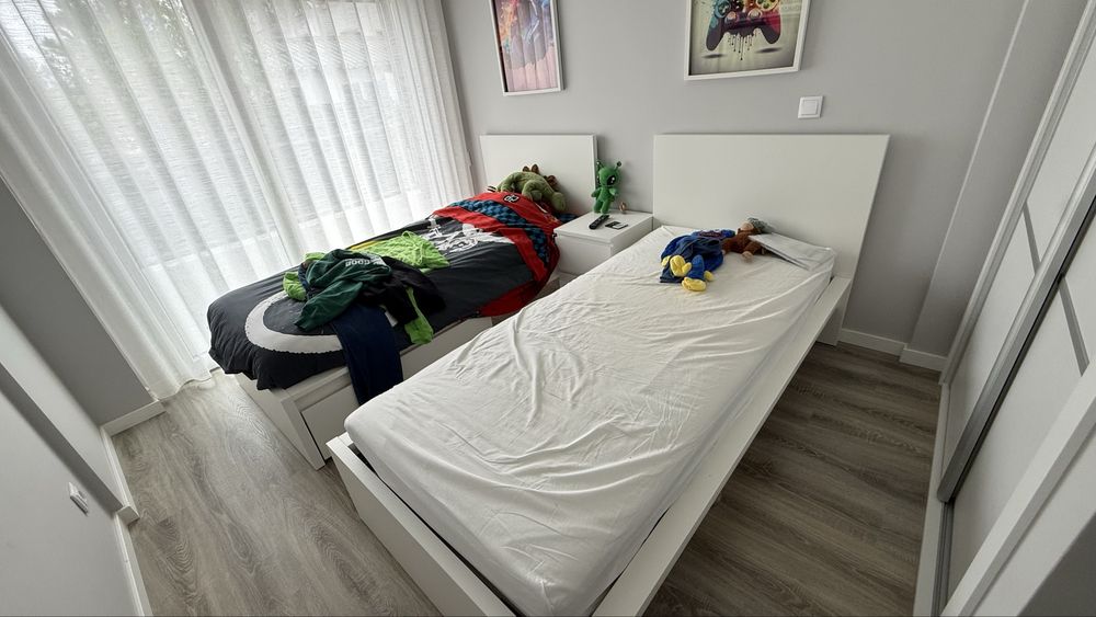 Camas malm com estrado (sem colchao)