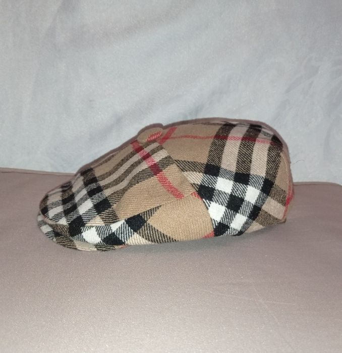 Кепка цвет Burberry р. 56.