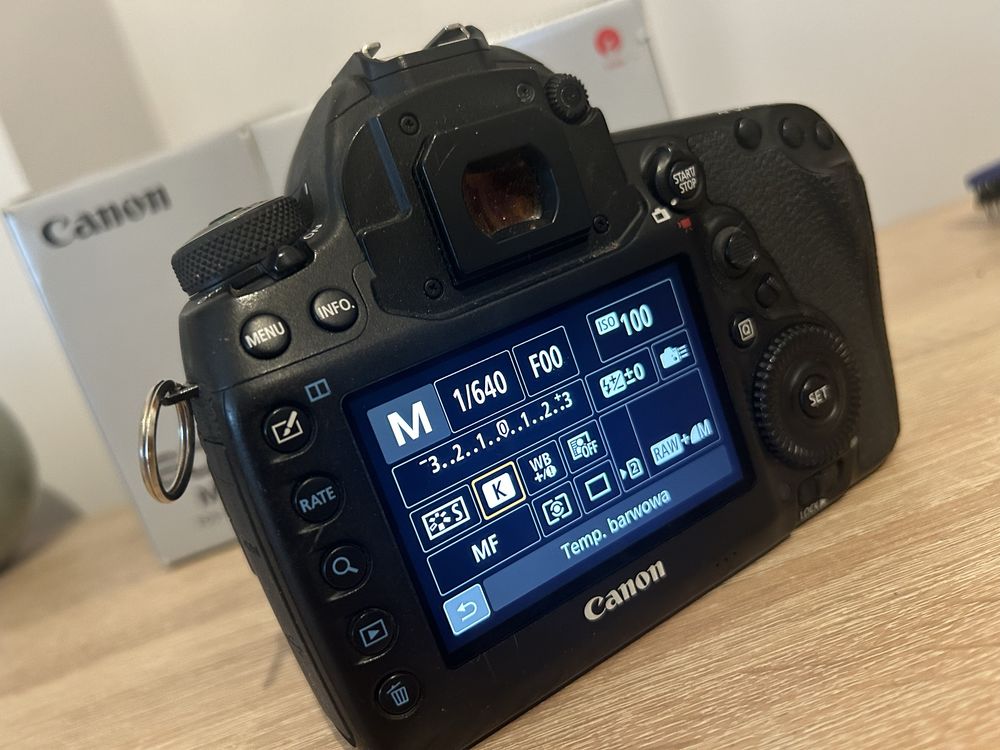Canon 5D mark IV