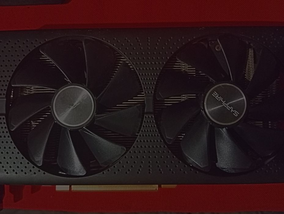 Sapphire pulse RX 580 8gb. С нюансом.