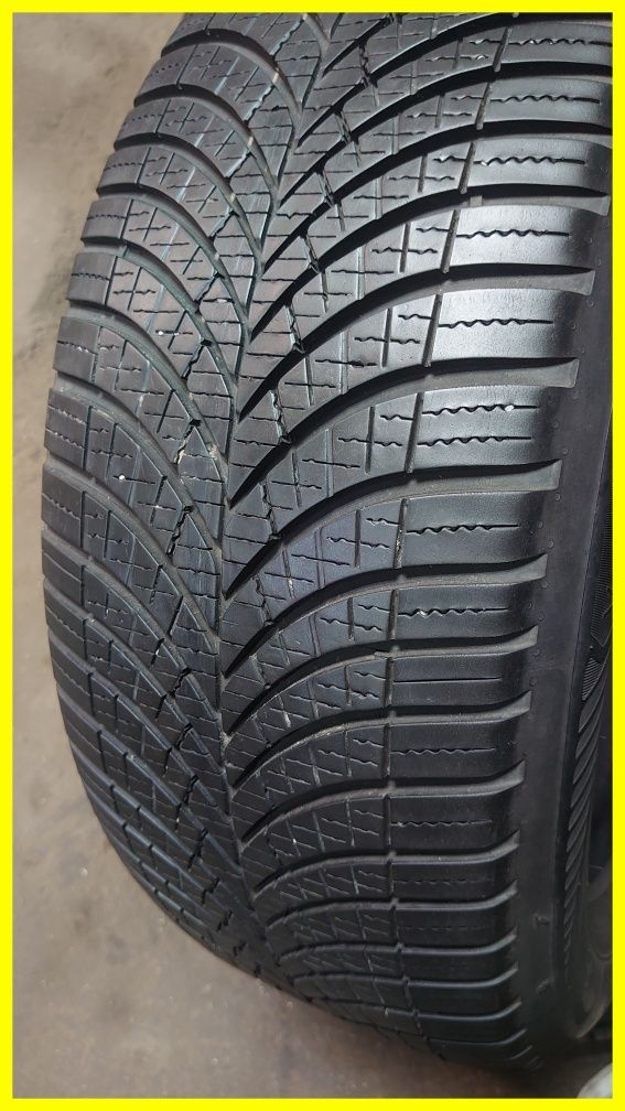 Пара всесезонных шин Goodyear Vector 4 seasons Gen-3 225/55 r17