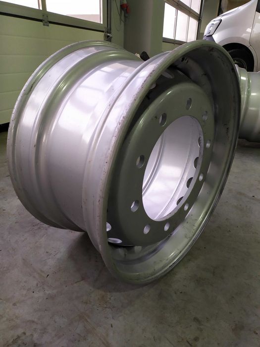 Felga 11.75-22.5 ET120 10 OTWORÓW FELGI Naczepa Tarczowa