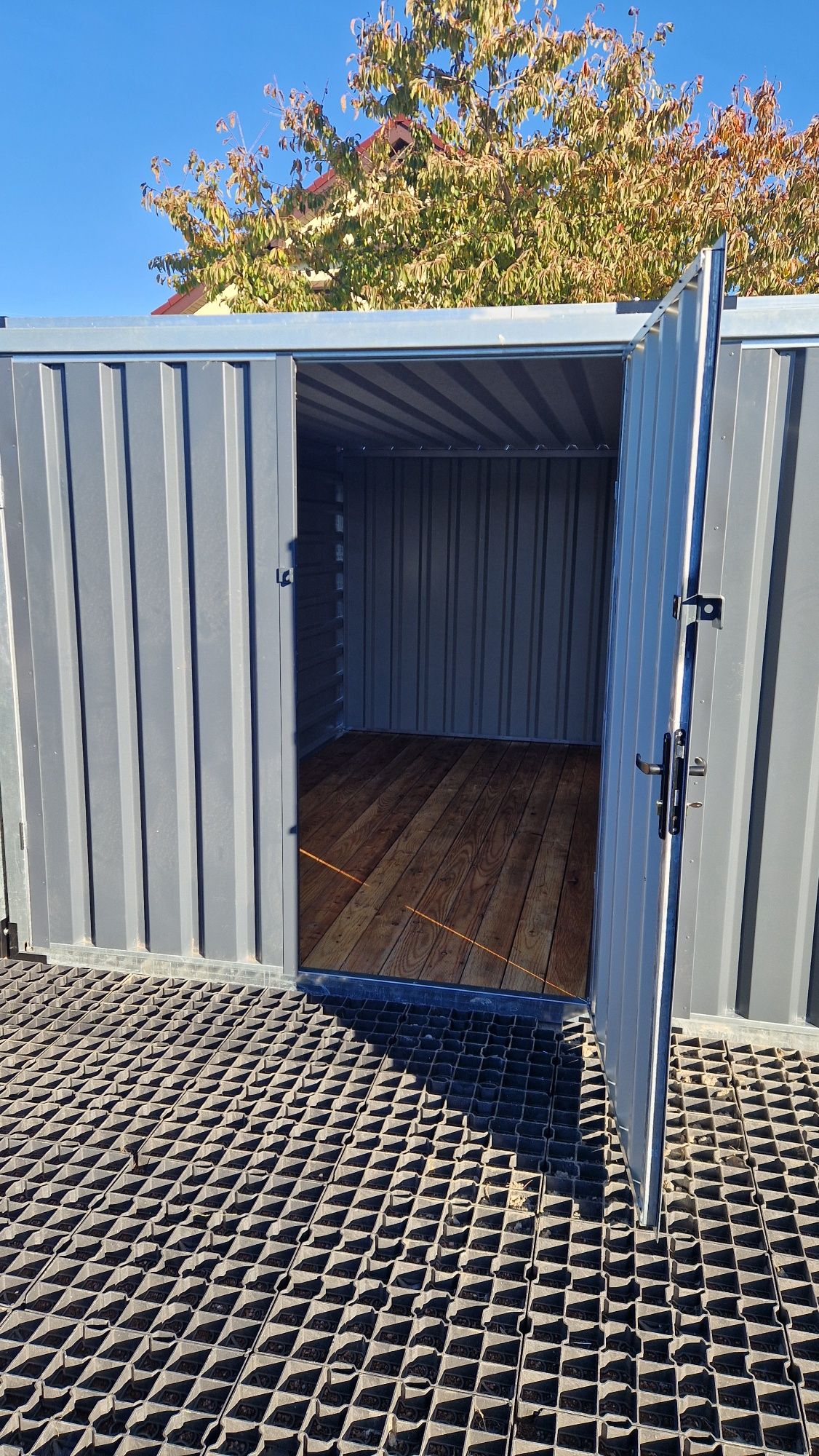 Magazyn samoobsługowy BOX garaż SELF STORAGE
