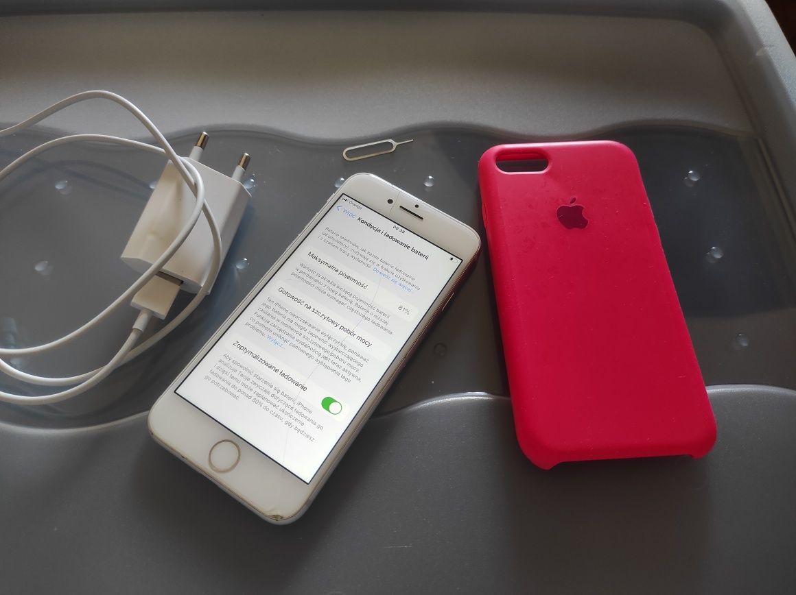 iPhone 8 bateria 81%