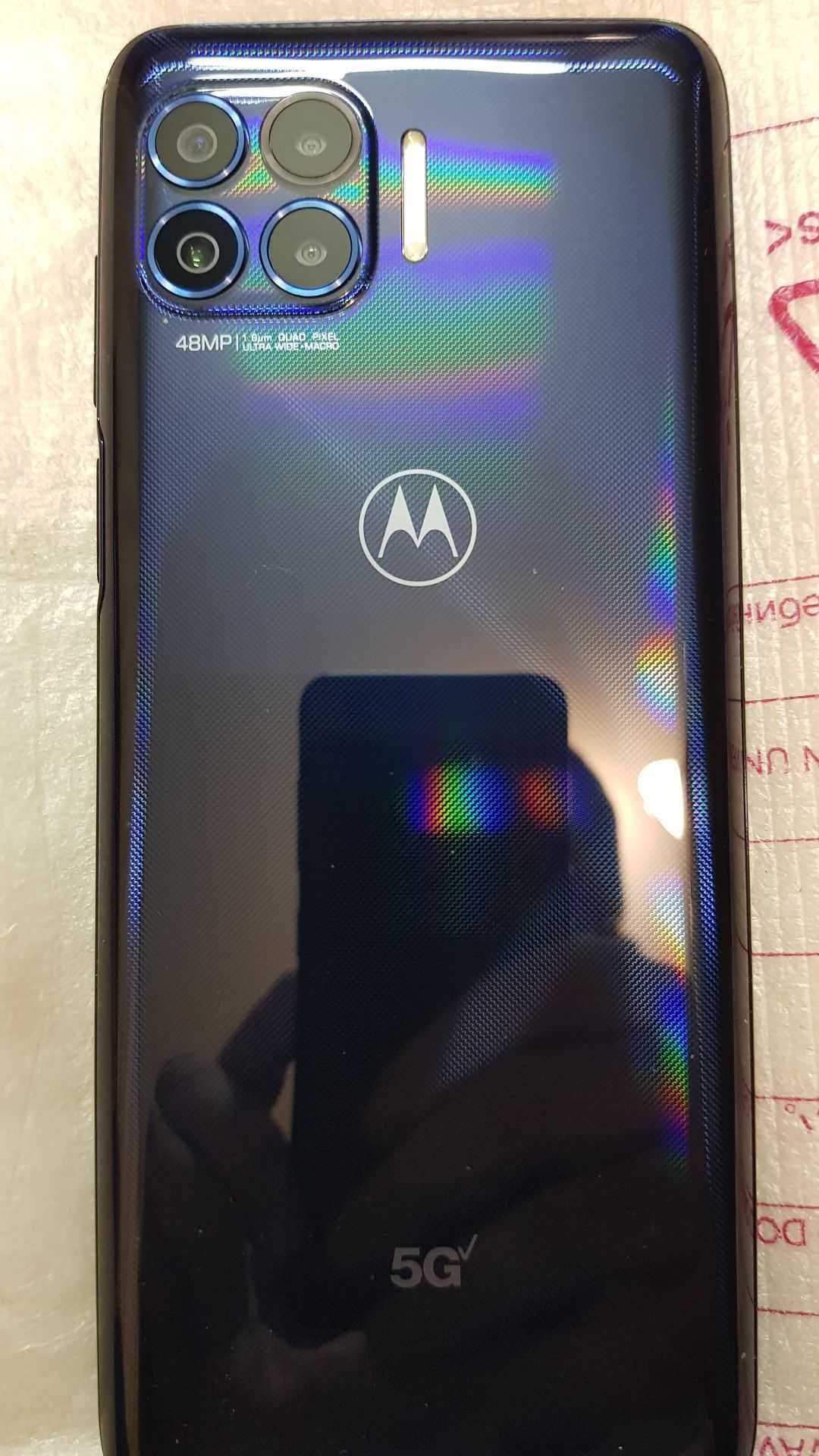 Новий Телефон Motorola One 5G UW 6.7" IPS 4/128gb 5000 mAh 48mp з США