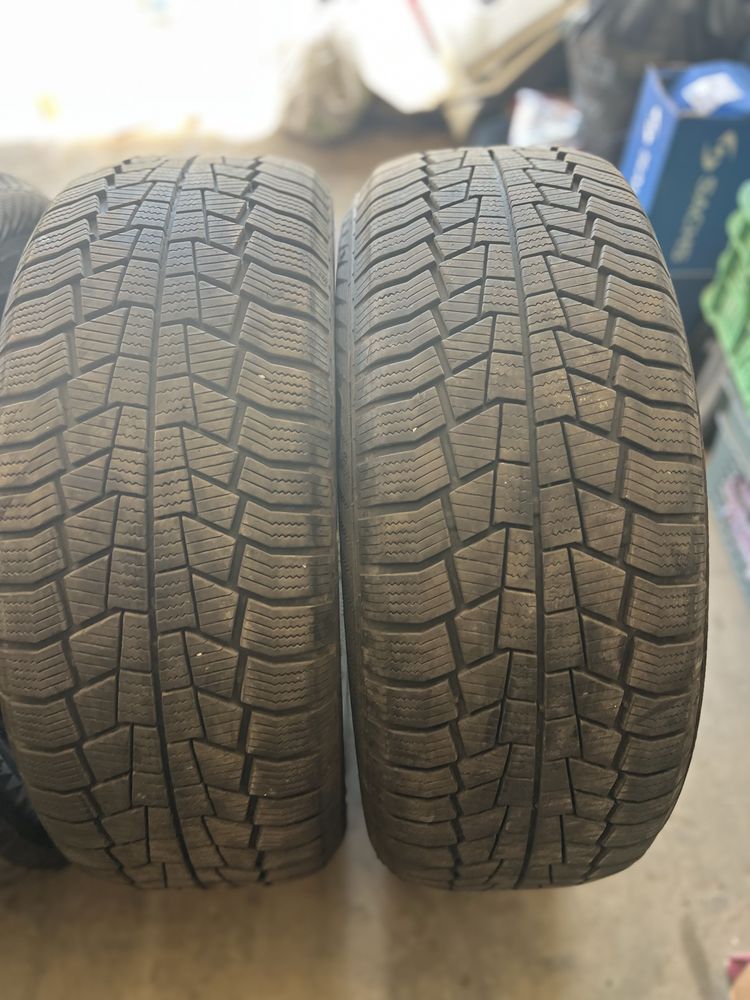Шини 215/55/r17 зима Gislaved Euro Frost 6