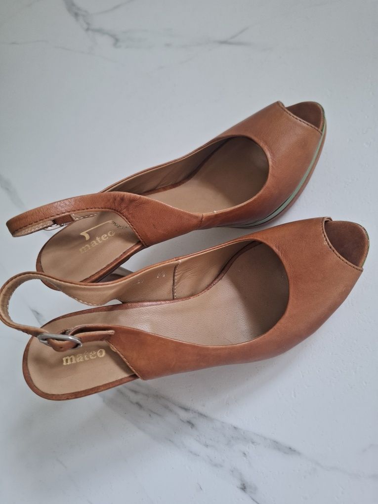 Skórzane sandały 38 szpilki 10 cm - 12 cm kamel