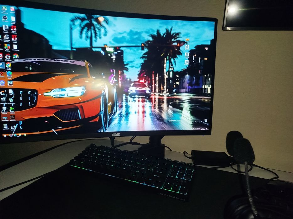 Продам комп в хорошем состояний